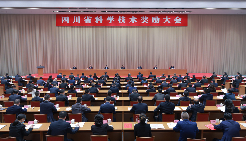 news01.jpg news01.jpg